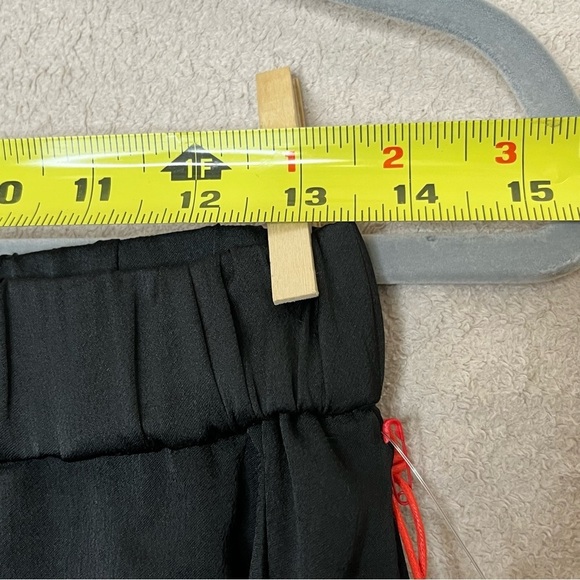 Open Edit Women's Black Relaxed Drawstring Shorts - Picture 6 of 10